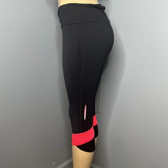 Under Armour Leggings heatgear black size L woman’s - Picture 3 of 6